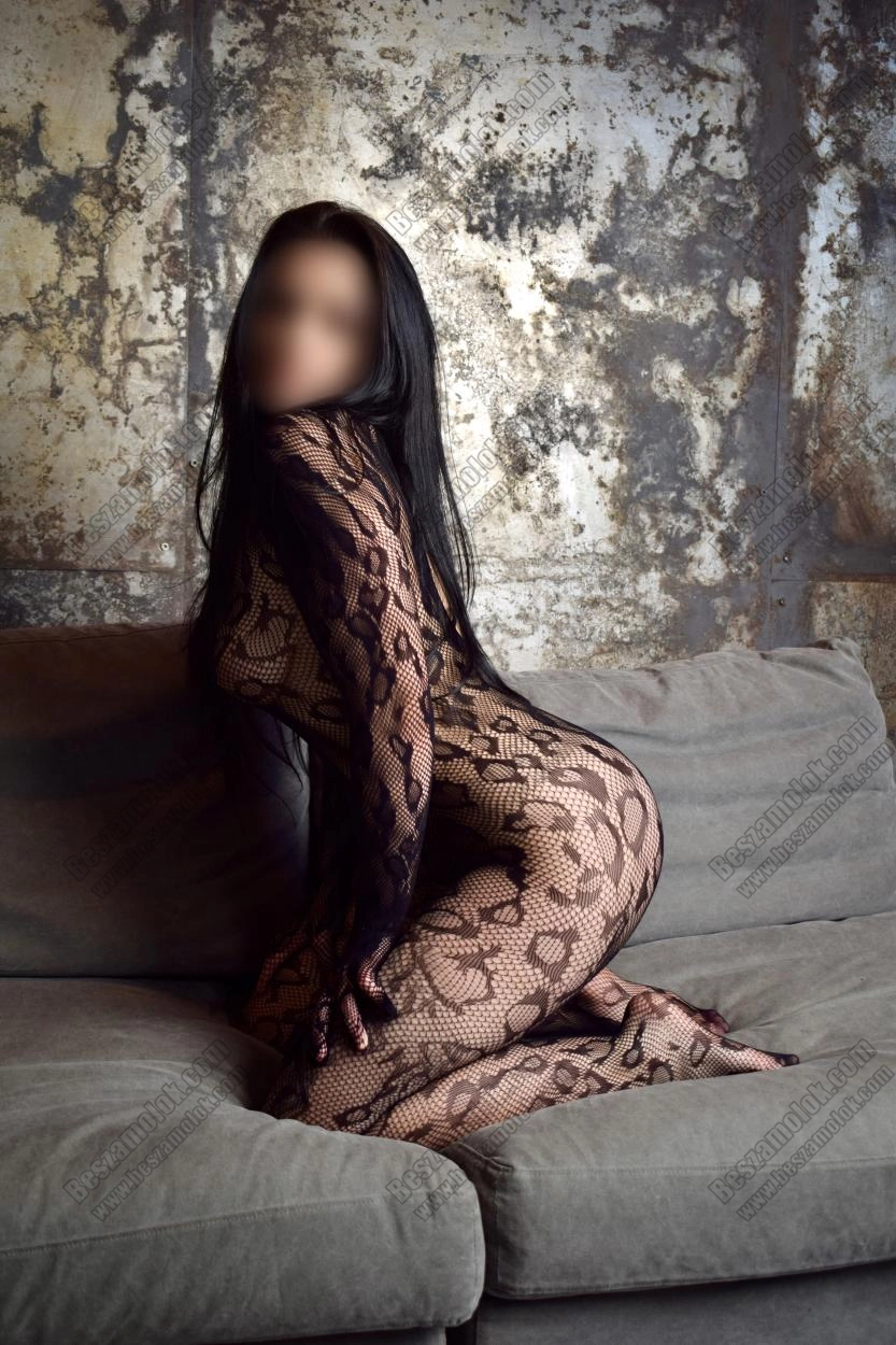 Zoé fiatal szexpartner kepes profil - fiatal-szexpartner.hu Zoé - +36 30 662 7641 - fiatal szexpartner foto